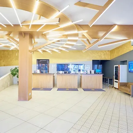 迪曾格尔酒店 塔林