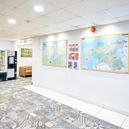 迪曾格尔酒店 塔林