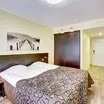 Dzingel Hotel Tallinn