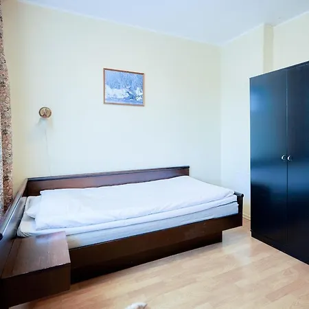 Dzingel 3* Tallinn