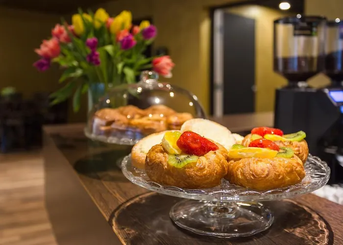 Dzingel Szálloda 3*