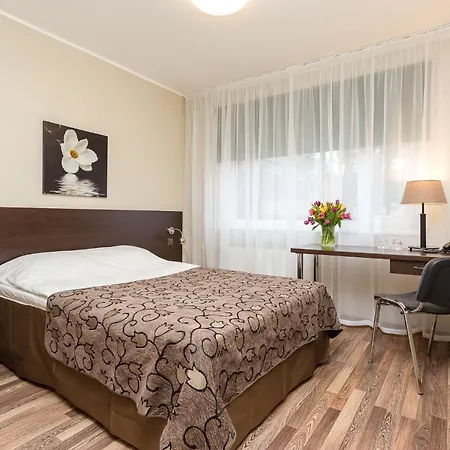 Dzingel Hotel 3*